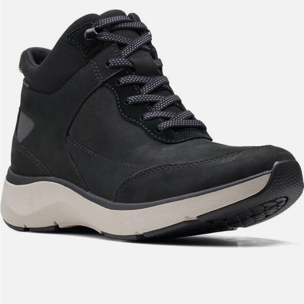 CLARKS WAVE 2.0 MID WATERPROOF BOOT